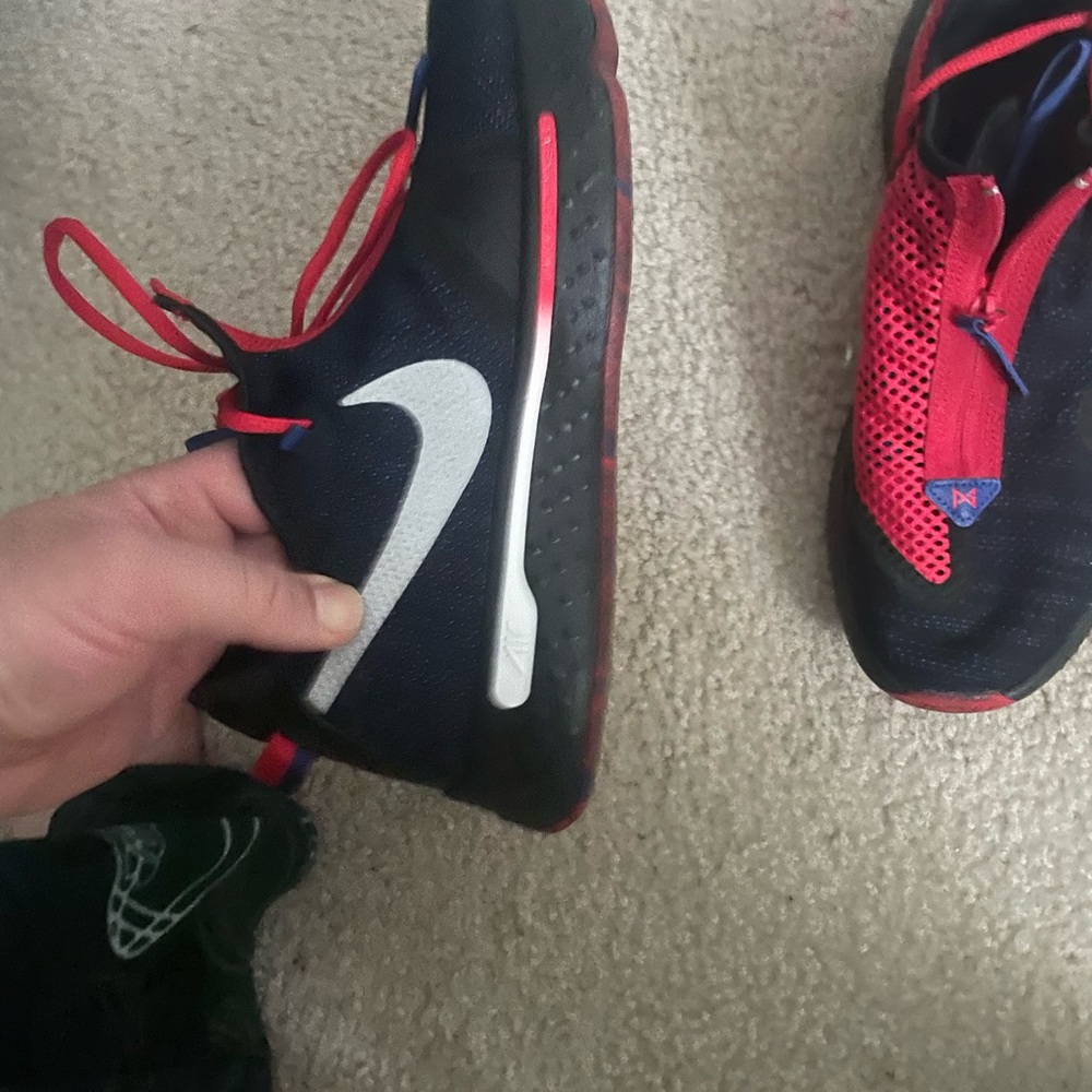 Nice Used Sneaker - image 2